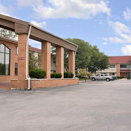 Travelodge Indianapolis Castleton Kültér fotó