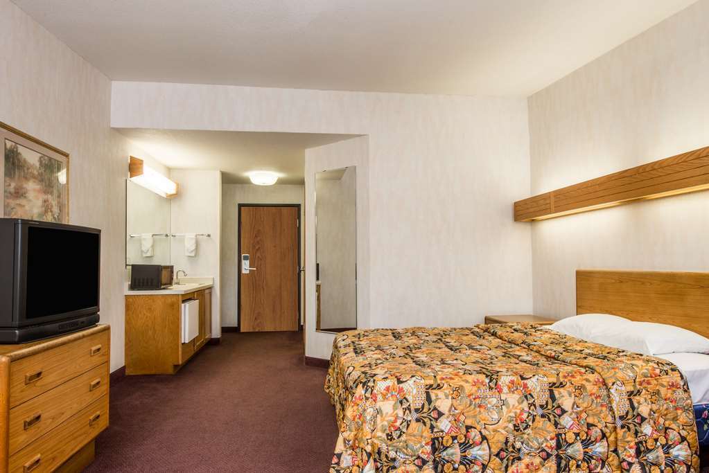 Travelodge Indianapolis Castleton Szoba fotó