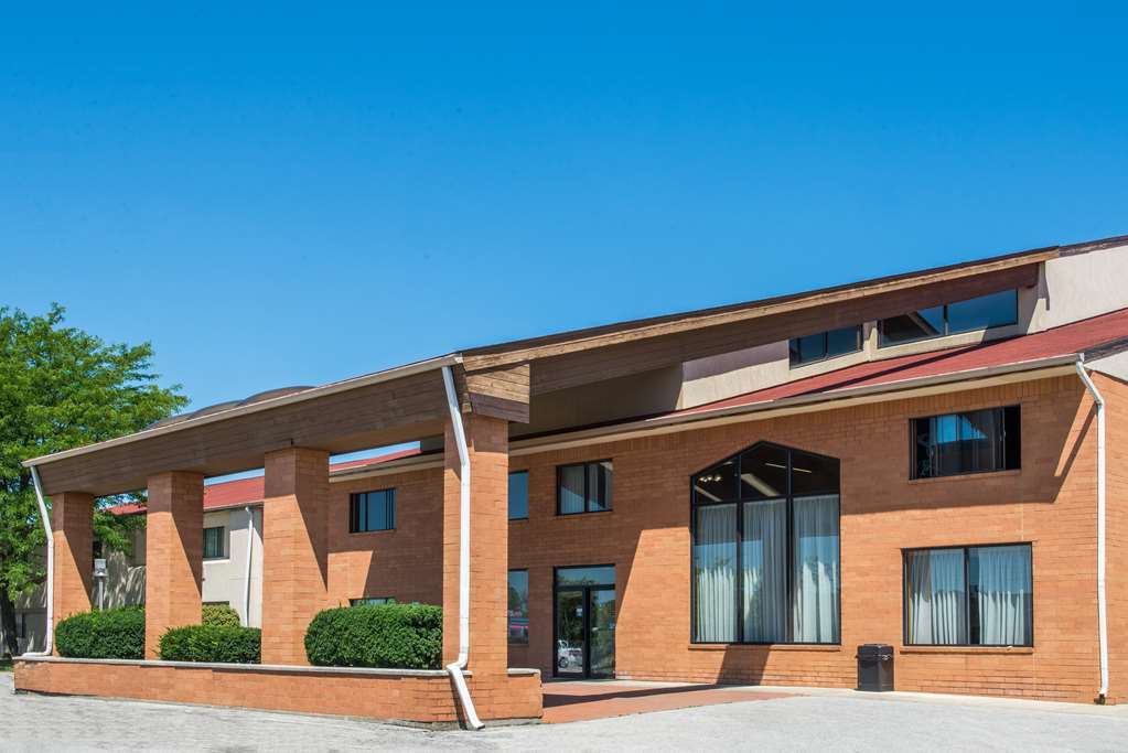 Travelodge Indianapolis Castleton Kültér fotó